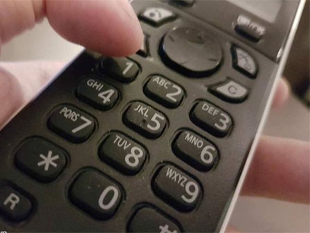 Cước điện thoại bỗng dưng lên đến 9 triệu đồng/tháng
