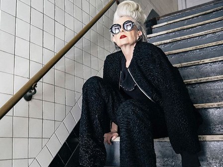 Thanh niên nhiều người cũng chưa chắc ăn mặc chất chơi được như 4 cụ bà này