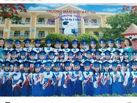 Kỷ yếu đậm chất... tổ dân phố của học sinh Quảng Ninh-13