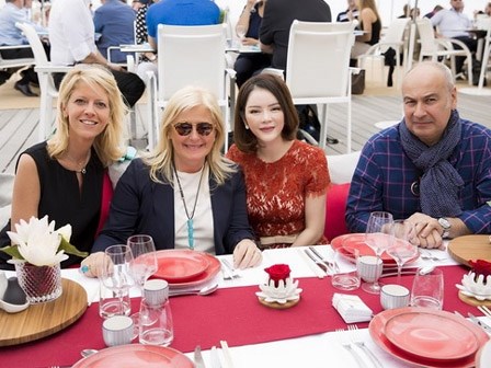 Lý Nhã Kỳ tự mở tiệc đãi dàn khách VIP tại Cannes