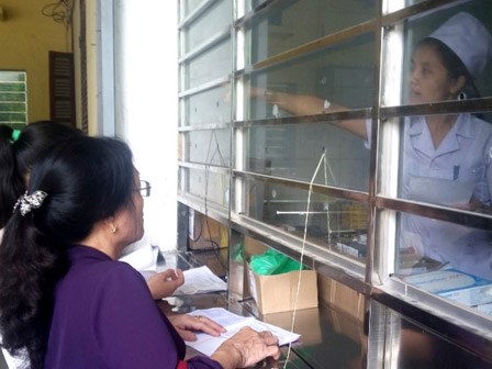 Một bệnh nhân 4 tháng đi khám bảo hiểm y tế 123 lần