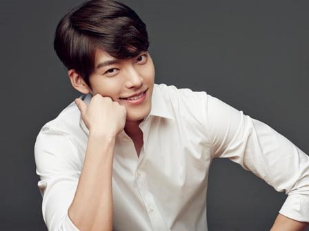 Trước khi bị chẩn đoán ung thư, Kim Woo Bin đã là nam thần trong lòng triệu triệu cô gái