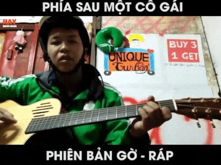 Chết cười bản cover 'Phía sau một cô gái' phiên bản xe ôm