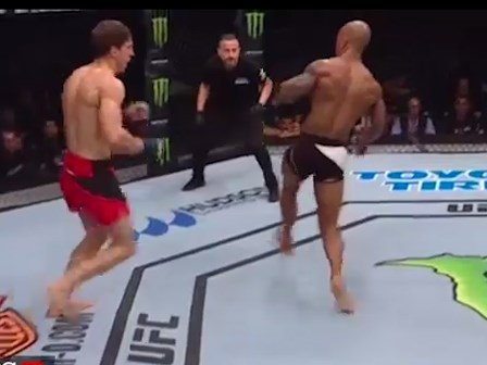 UFC: Dính đòn hiểm, võ sĩ