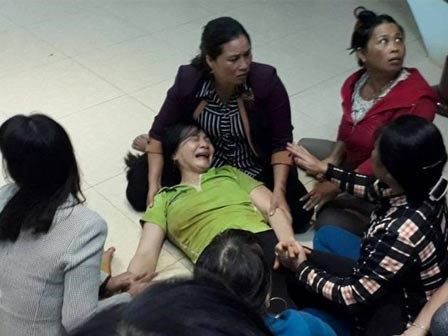 Lội xuống hồ chơi, 4 trẻ chết đuối thương tâm