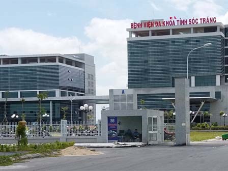 Thi thể người đàn ông trên nóc thang máy tại bệnh viện