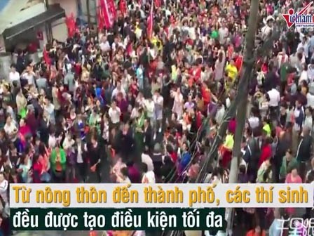 Trung Quốc: Khóc cười với cảnh gần 10 triệu thí sinh đi thi đại học