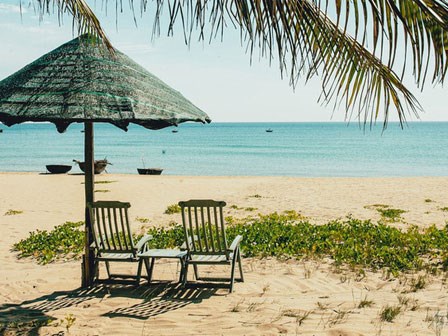 Ngay gần Hội An có bãi biển lọt top đẹp nhất Châu Á: Mới toanh và cực ít người biết