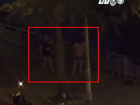 Hà Nội: Có chồng con vẫn đứng bán dâm dọc sông Tô Lịch