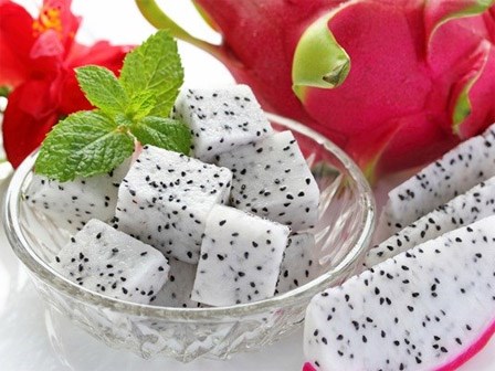 Công dụng chữa bệnh và làm đẹp bất ngờ từ quả thanh long