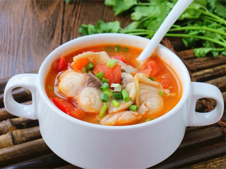 Nấu canh cá muốn ngon, cứ làm theo công thức này!