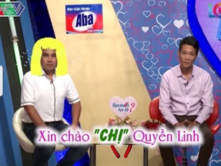 Cô nàng 'đổi giới tính' Quyền Linh khiến khán giả cười ngất