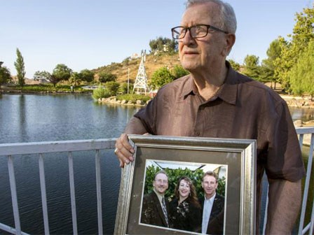 Chôn cất con trai 15 ngày mới hay biết nhầm người