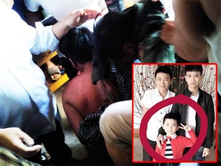 Người dân khu phố có bé trai 6 tuổi mất tích vây đánh 2 thanh niên lạ