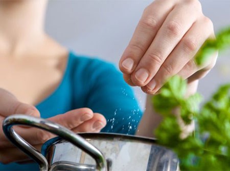 Tranh cãi về chia sẻ: