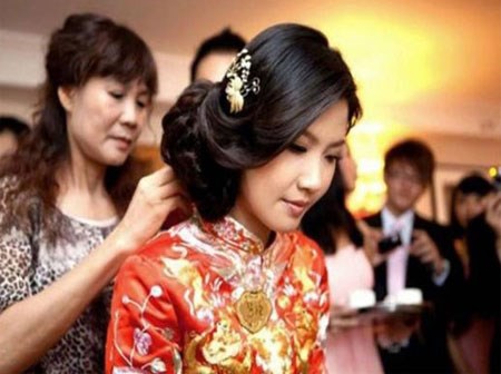 Đưa của hồi môn cho mẹ chồng giữ, là cư xử khôn khéo hay cái