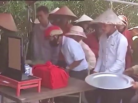 Sang Trung Quốc lao động chui, hơn 20 người Việt mất tích