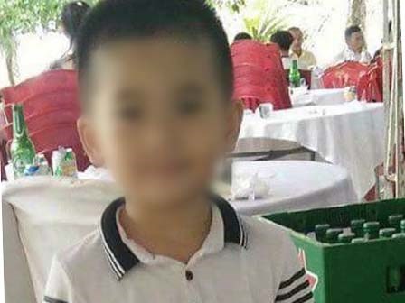 Bé trai mất tích bí ẩn ở Quảng Bình đã tử vong dưới ao cách nhà 2km