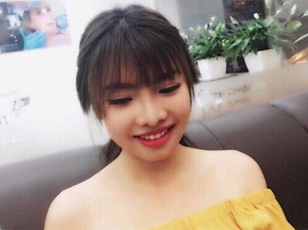 Mẹ đơn thân Quách Phượng gây bất ngờ khi tham gia chương 'The Look 2017'