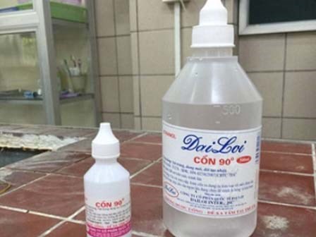 Nghi vấn cồn y tế Đại Lợi vô cùng độc hại, chứa 88% Methanol