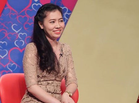 Cô nàng 'háo sắc' thất bại với 4 mối tình và anh chàng không ngại việc bạn gái có hình xăm