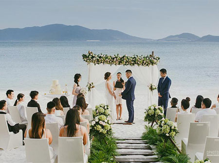 Cô gái Việt làm dâu quý tộc: Vượt biển rước về, mẹ chồng 16 năm ngày ngày giặt quần áo-11