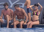 Chỉ vài giây xuất hiện, bạn gái của Ronaldo đã khiến hàng ngàn fan điêu đứng bởi vẻ sexy đến khó cưỡng-3