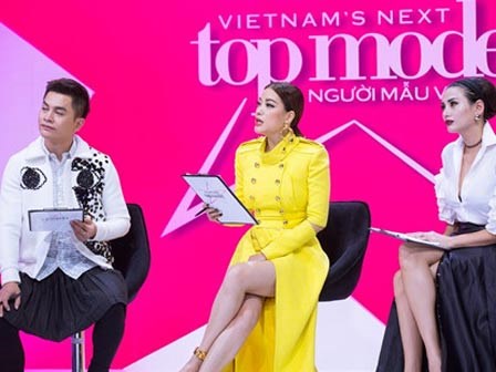 Next top model tập 5: Thí sinh sợ Nam Trung hơn sợ ma, sợ rắn