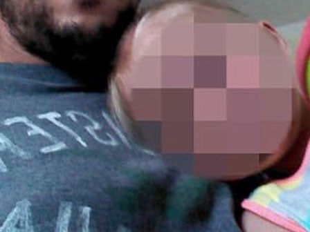 Đi làm về, mẹ chết lặng khi thấy con gái 7 tuổi người đẫm máu do bị xâm hại