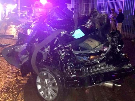 2 cán bộ Công an Bình Thuận tử vong khi xe Camry bị tông từ phía sau