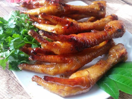 Để biết cách làm chân gà nướng thơm ngon: Đây là công thức dành cho bạn