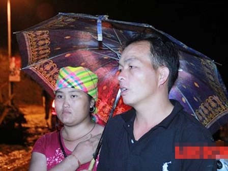 Lũ quét kinh hoàng ở Mù Căng Chải: “Vợ con cháu chết hết rồi, cô chú ơi”