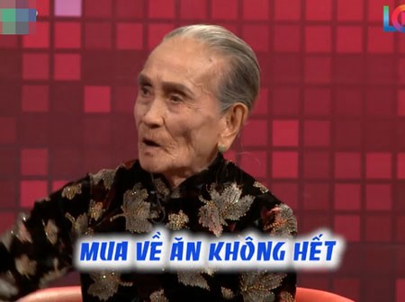 Ai cũng ngỡ ngàng khi nghe mẹ chồng 95 tuổi móm mém 