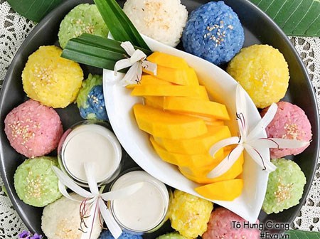 Mẹ đảm trổ tài làm xôi xoài ngũ sắc, nhìn thôi đã chảy nước miếng