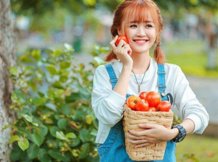 Dễ thương, hát hay cô gái này đang khuynh đảo mạng xã hội với hit 'Đâu chỉ riêng em'
