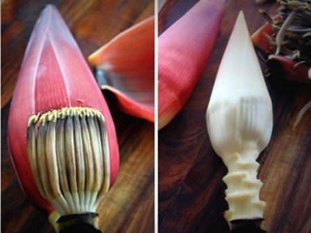 Bắp chuối ngâm hóa chất để ngoài trời cả ngày vẫn tươi, giòn, trắng