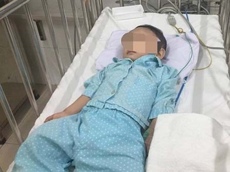 Sự thật về người mẹ của bé trai 14 tháng tuổi bị hành hung, bỏ rơi tại bệnh viện