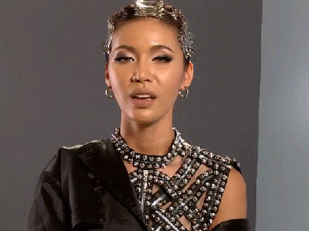 Minh Tú: