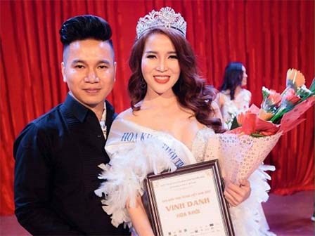 Hoa khôi thời trang VN 2017 bán dâm nghìn đô