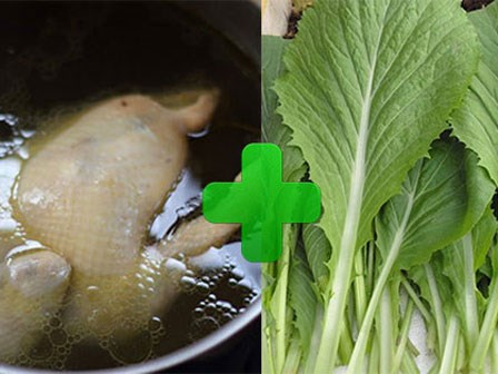 Nấu rau cải với nước luộc gà, vợ bị chồng hất đổ nồi canh vì 