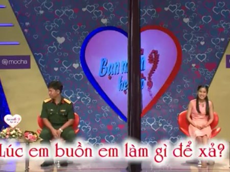 Chàng quân nhân 'đòi' hẹn hò cô kế toán lúc... nửa đêm