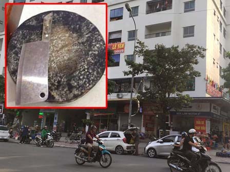 Cô gái ném dao thớt từ tầng 11 chung cư Linh Đàm có biểu hiện trầm cảm sau sinh