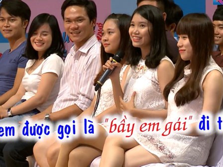 Bạn muốn hẹn hò: Anh trai tìm người yêu nhưng 3 cô em gái xinh đẹp mới là nhân vật được chú ý