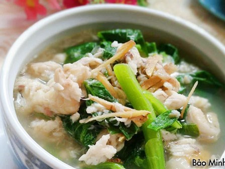 Bí quyết nấu canh rau cải cá rô đồng ngọt lịm tim, không tanh nước