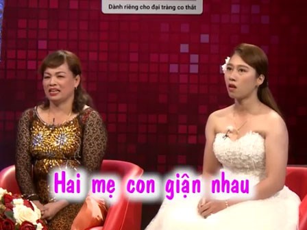 Mới cưới, nàng dâu bức xúc vì chồng thường xuyên về ăn cơm với mẹ