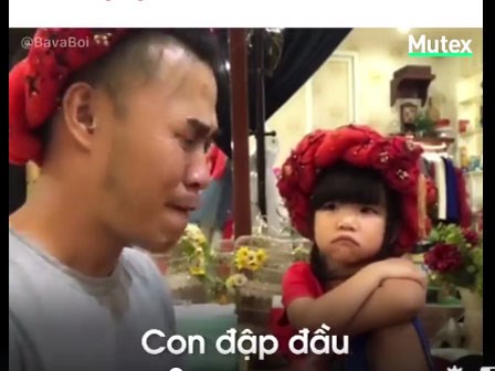 Khi mẹ bị bố và con gái cho ra rìa