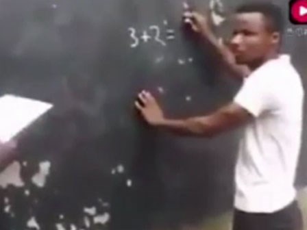 Clip hài: Ngã ngửa với 'thánh quay cóp' này mất thôi