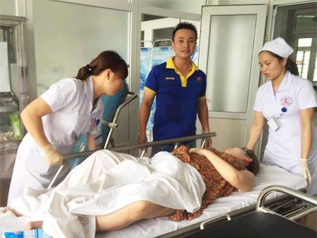 Người đàn ông hạnh phúc nhất năm kể khoảnh khắc đón con gái chào đời trên taxi