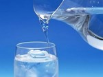Đi nắng về uống nước lạnh ngay: thói quen ai cũng mắc lại cực hại cho sức khỏe-7