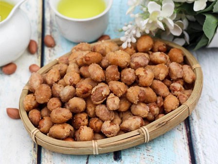 Thu sang làm ngay đậu phộng da cá nhâm nhi ăn vặt ngon tuyệt